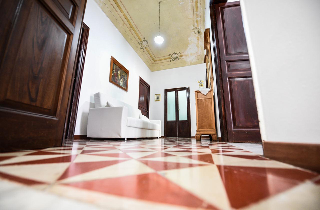 Palazzo Taormina Leilighet Castellammare del Golfo Eksteriør bilde